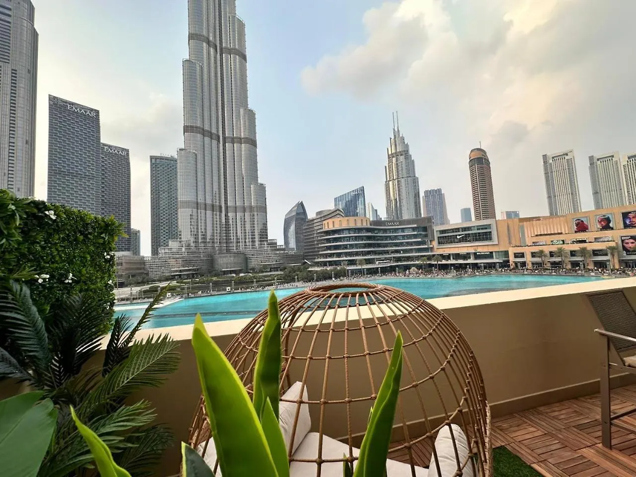Durrani Homes - Heaven On Earth- Burj Khalifa Fireworks Дубай 0*,