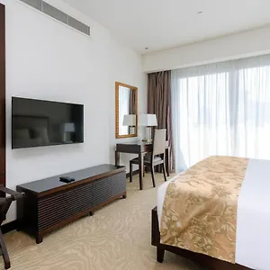Homes By Al Ghurair - Emaar Marina Former Address Marina Residence- Апартаменты